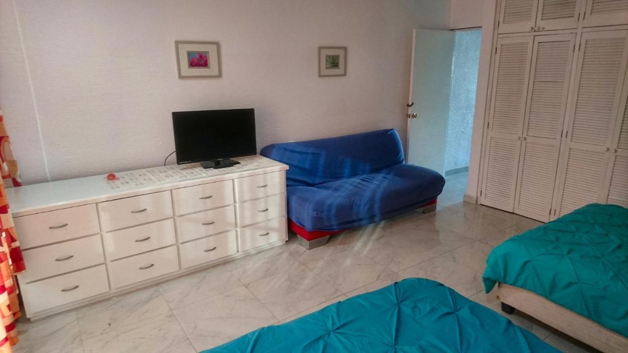 Brisas Sunset Apartment Cancun Bagian luar foto
